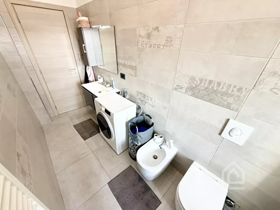 Immagine 12 di Appartamento in vendita  in Strada San Mauro 200 a Torino