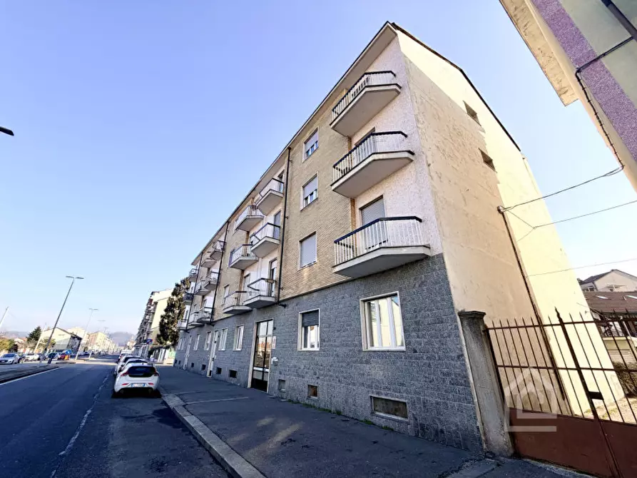 Immagine 27 di Appartamento in vendita  in Strada San Mauro 200 a Torino