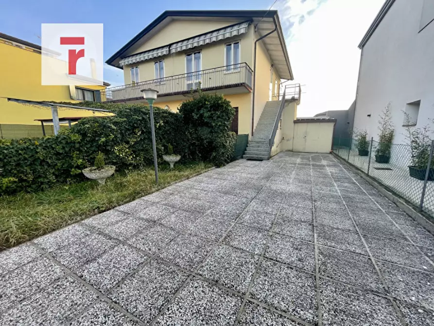 Immagine 10 di Appartamento in affitto  a Padova