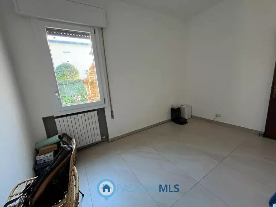 Immagine 3 di Appartamento in vendita  a Albignasego