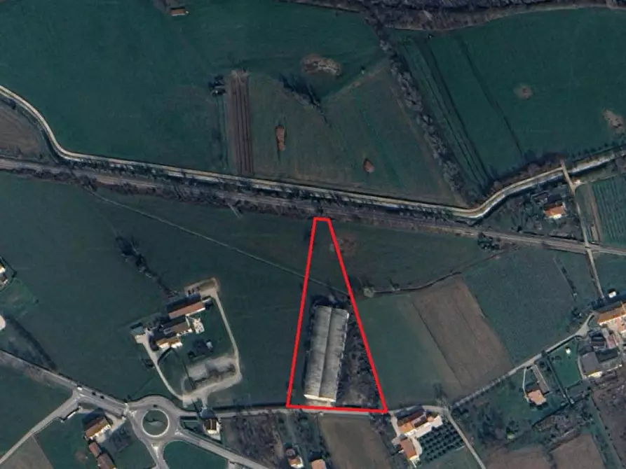 Immagine 8 di Capannone industriale in vendita  in Località Ceresara, 9, 36015 Schio VI, Italia a Schio