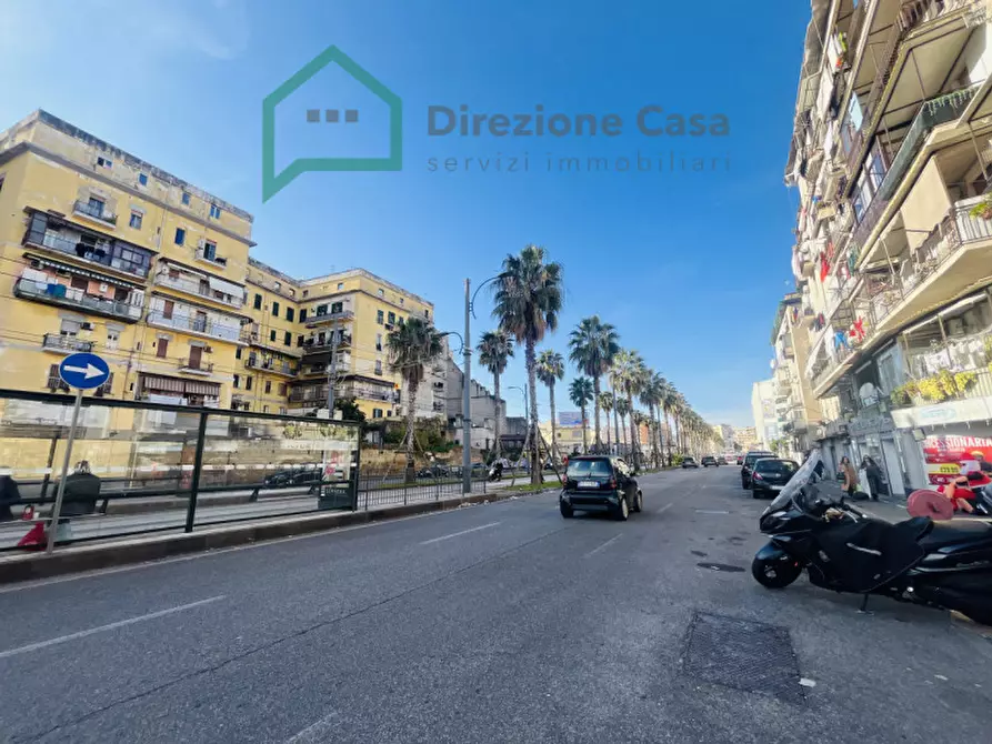 Immagine 1 di Appartamento in affitto  in Via Alessandro Volta a Napoli