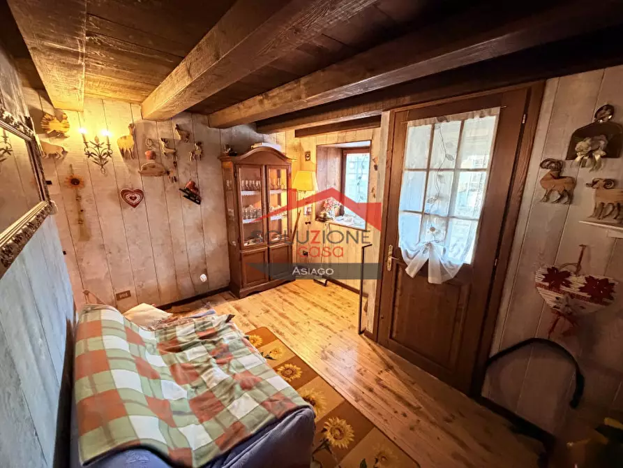 Immagine 3 di Rustico / casale in vendita  a Gallio