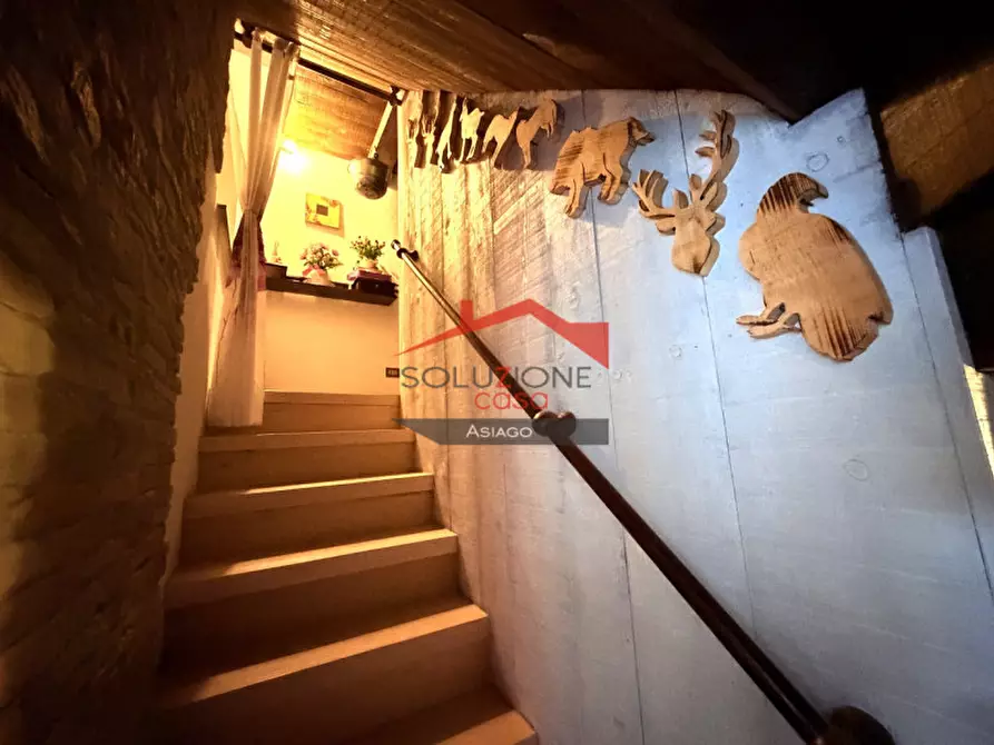 Immagine 7 di Rustico / casale in vendita  a Gallio