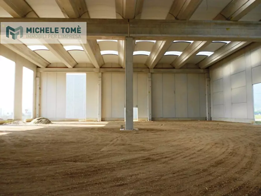 Immagine 11 di Capannone industriale in vendita  in Circumvallazione Bran a Caprino Veronese
