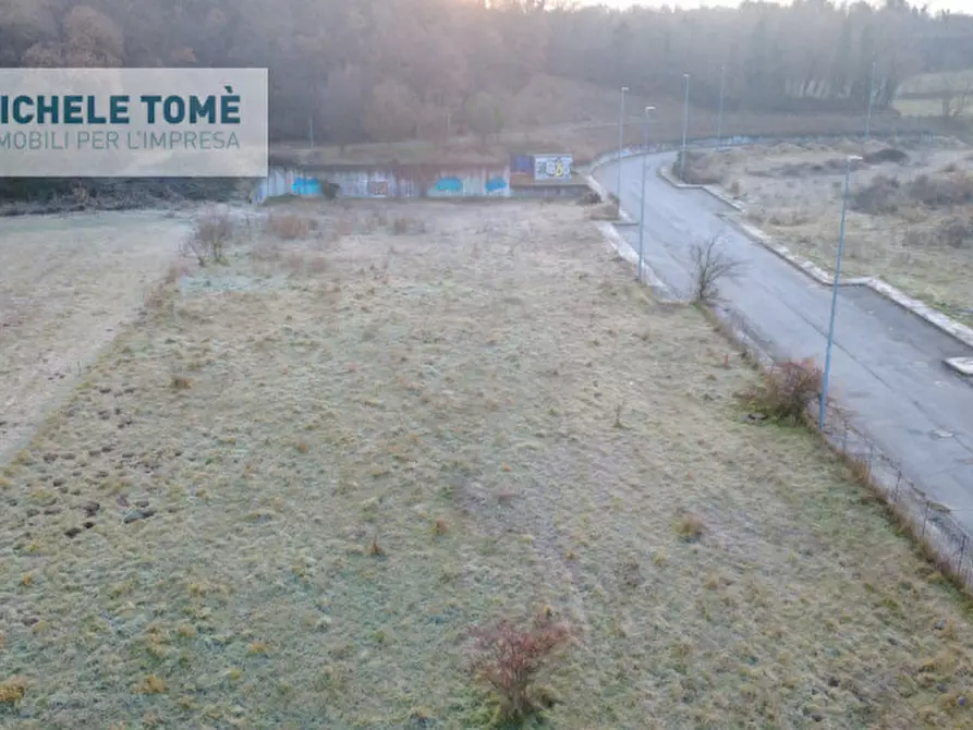 Immagine 3 di Terreno in vendita  in Circumvallazione Bran a Caprino Veronese