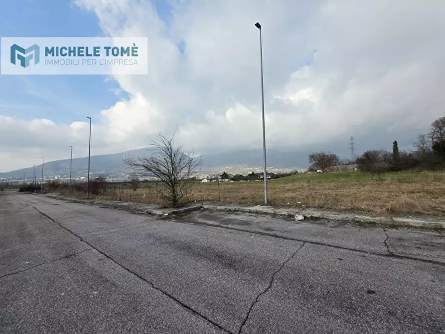Immagine 6 di Terreno in vendita  in Circumvallazione Bran a Caprino Veronese