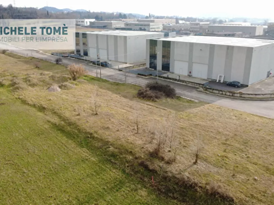 Immagine 11 di Terreno in vendita  in Circumvallazione Bran a Caprino Veronese