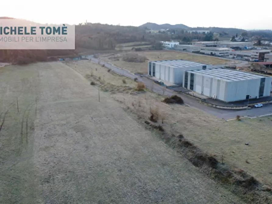 Immagine 19 di Terreno in vendita  in Circumvallazione Bran a Caprino Veronese