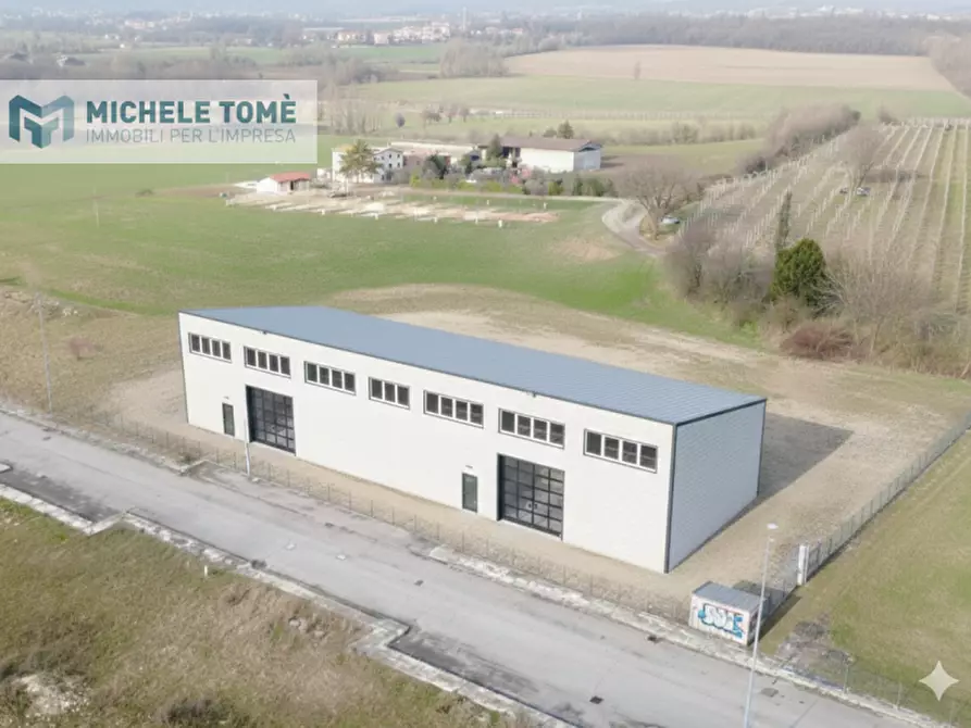 Immagine 32 di Terreno in vendita  in Circumvallazione Bran a Caprino Veronese