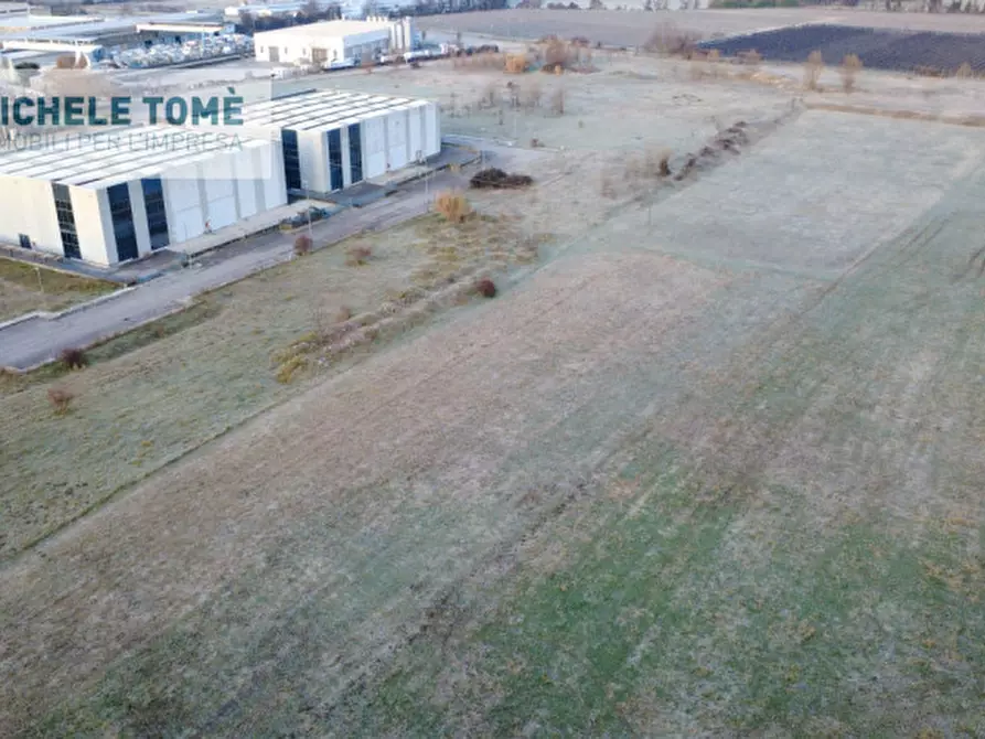 Immagine 11 di Terreno in vendita  in Circumvallazione Bran a Caprino Veronese