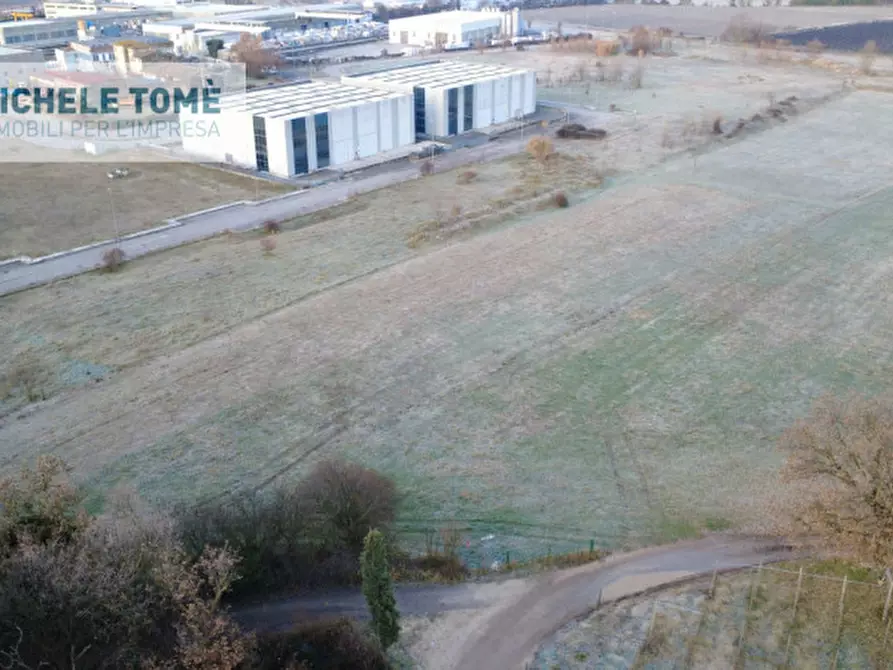 Immagine 13 di Terreno in vendita  in Circumvallazione Bran a Caprino Veronese