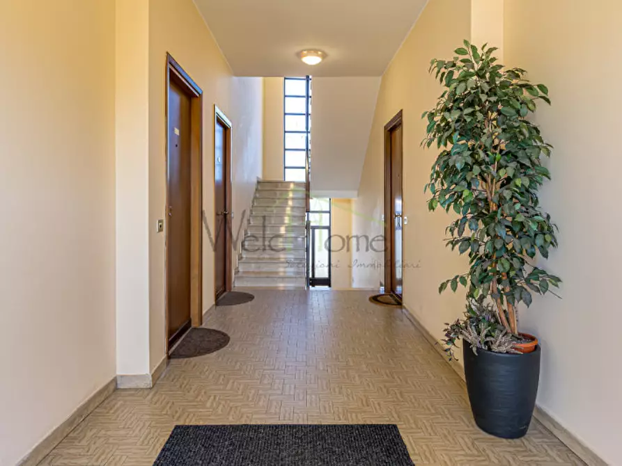 Immagine 20 di Appartamento in vendita  a Tavernerio