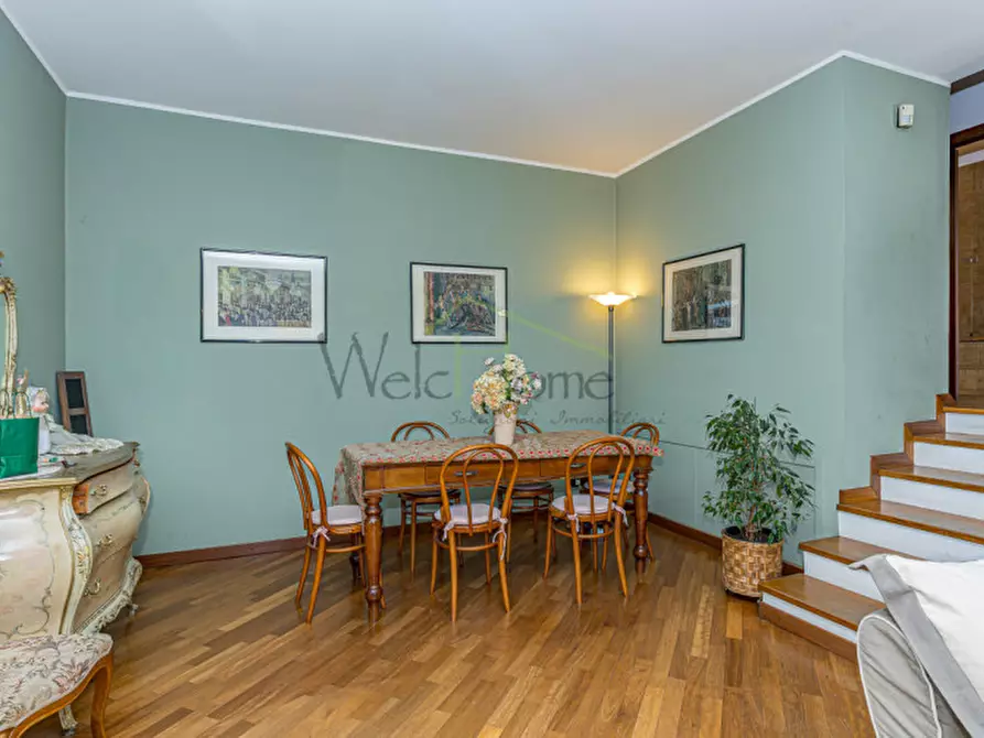 Immagine 18 di Casa bifamiliare in vendita  a Pusiano