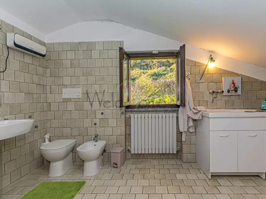 Immagine 29 di Casa bifamiliare in vendita  a Pusiano