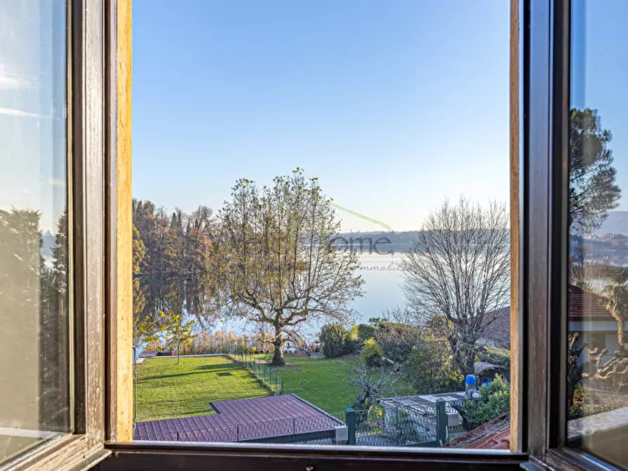 Immagine 31 di Casa bifamiliare in vendita  a Pusiano