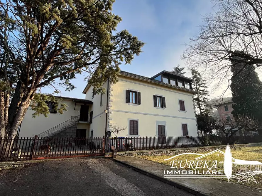 Immagine 5 di Villa in vendita  in via della pace a Città Della Pieve