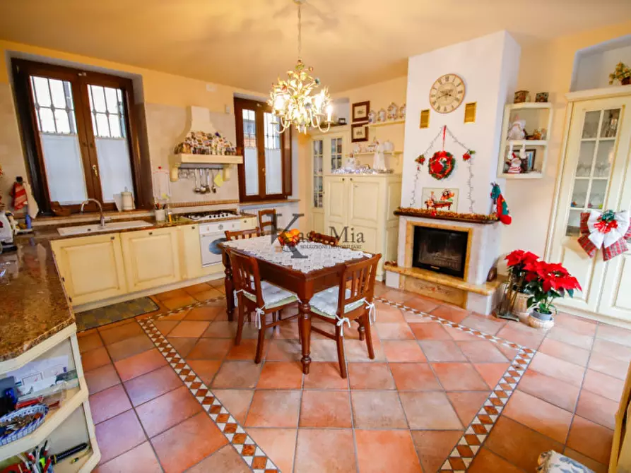 Immagine 5 di Casa indipendente in vendita  in via villar 16 a Torino