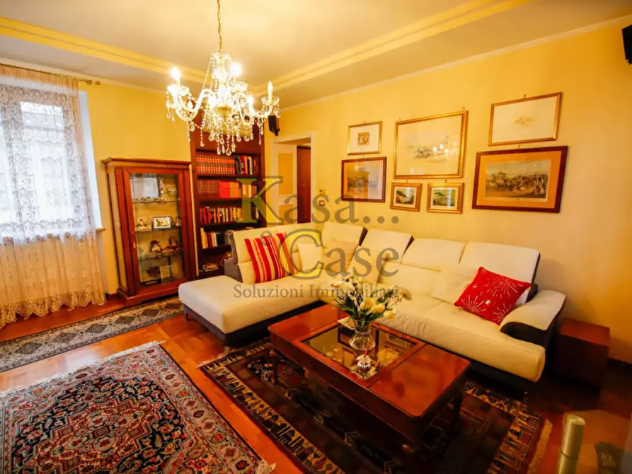 Immagine 7 di Casa indipendente in vendita  a Torino