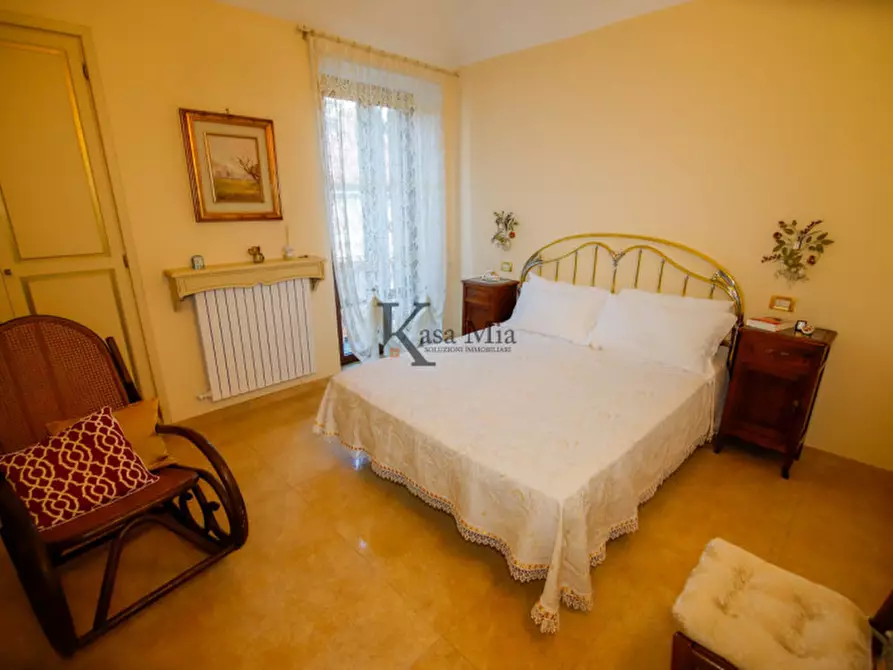 Immagine 21 di Casa indipendente in vendita  in via villar 16 a Torino