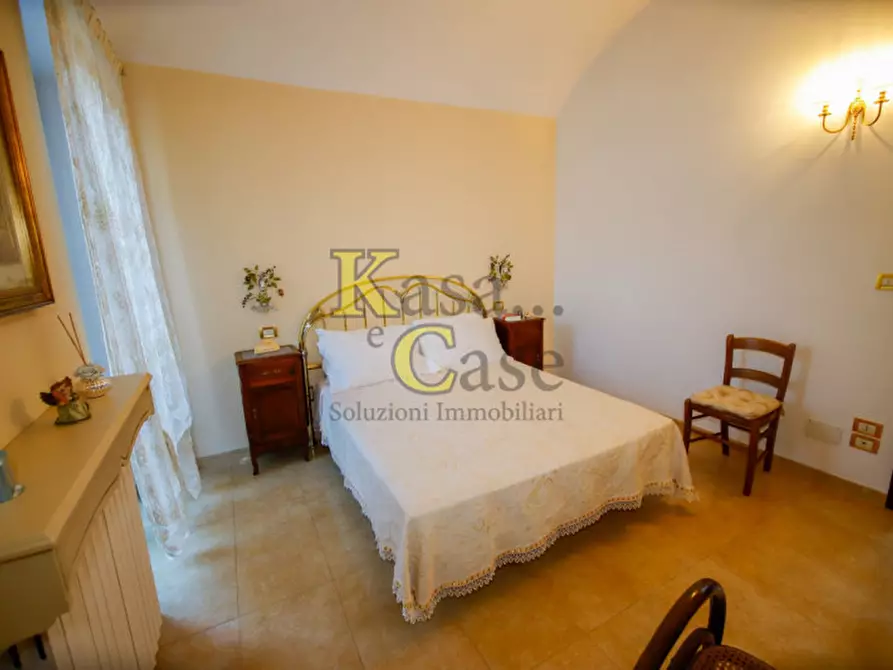 Immagine 22 di Casa indipendente in vendita  a Torino