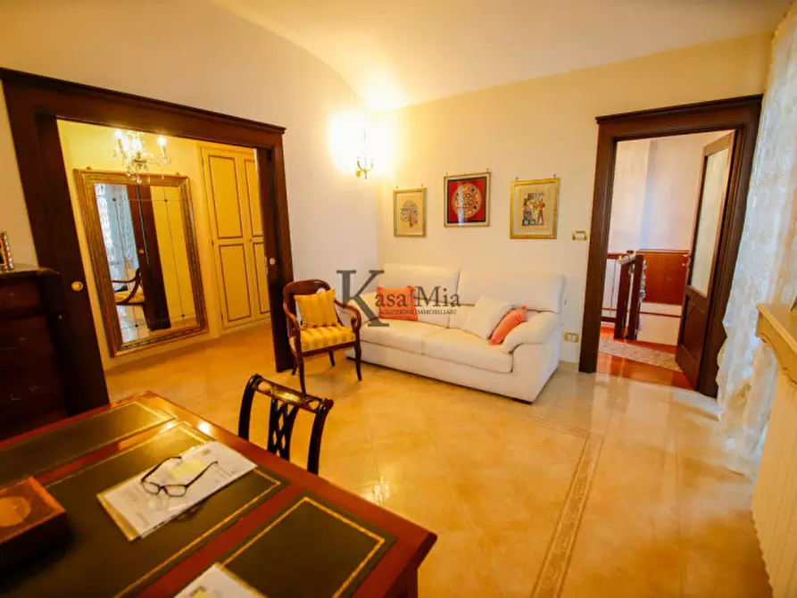 Immagine 28 di Casa indipendente in vendita  in via villar 16 a Torino