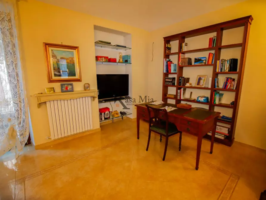 Immagine 30 di Casa indipendente in vendita  in via villar 16 a Torino