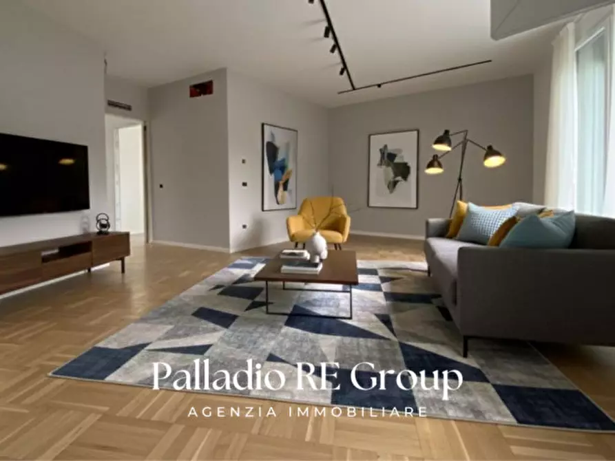 Immagine 2 di Appartamento in vendita  in Via Giuliano Ziggiotti a Vicenza