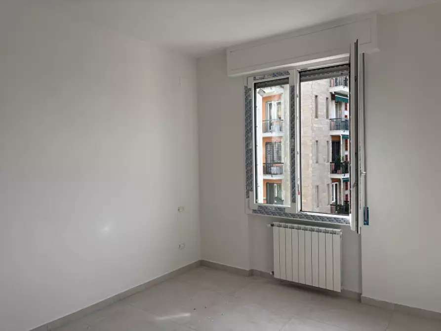 Immagine 2 di Appartamento in vendita  in VIA DOMENICO MORENI a Firenze