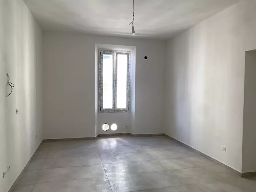 Immagine 3 di Appartamento in vendita  in VIA DOMENICO MORENI a Firenze