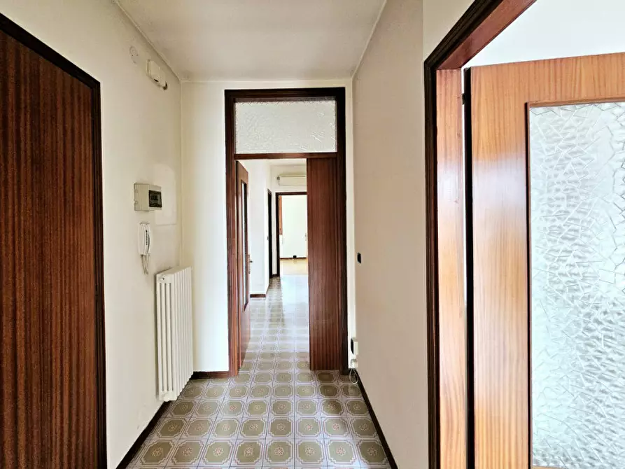 Immagine 3 di Appartamento in vendita  in VIA MARZIALE a Este
