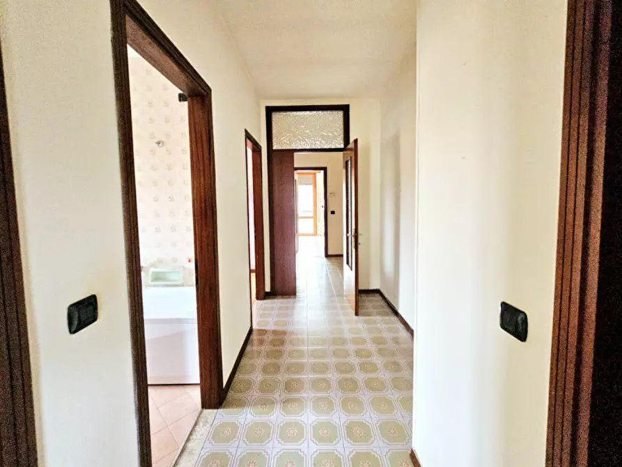 Immagine 12 di Appartamento in vendita  in VIA MARZIALE a Este