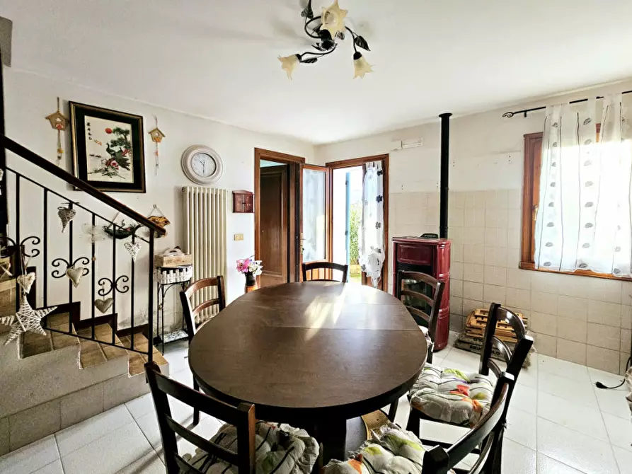 Immagine 3 di Villetta a schiera in vendita  in VIA BRECALE a Cinto Euganeo