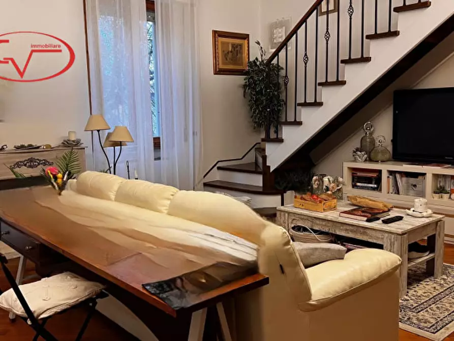 Immagine 3 di Appartamento in affitto  in Via Francesco Petrarca a Montevarchi