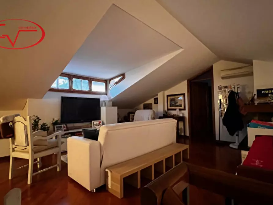 Immagine 18 di Appartamento in affitto  in Via Francesco Petrarca a Montevarchi