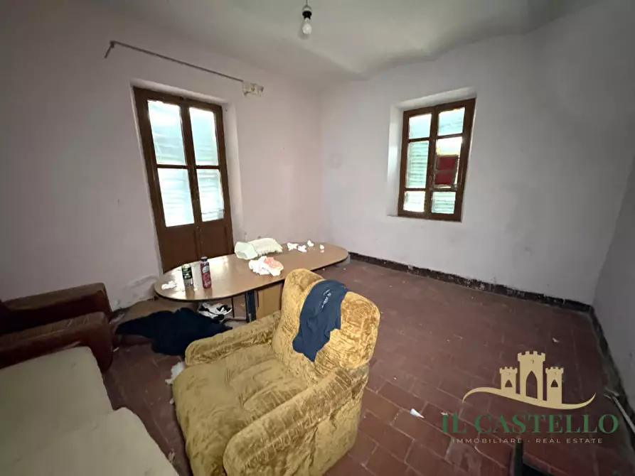 Immagine 7 di Casa indipendente in vendita  a Castiglione Del Lago