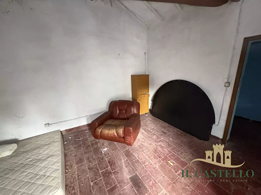Immagine 13 di Casa indipendente in vendita  a Castiglione Del Lago