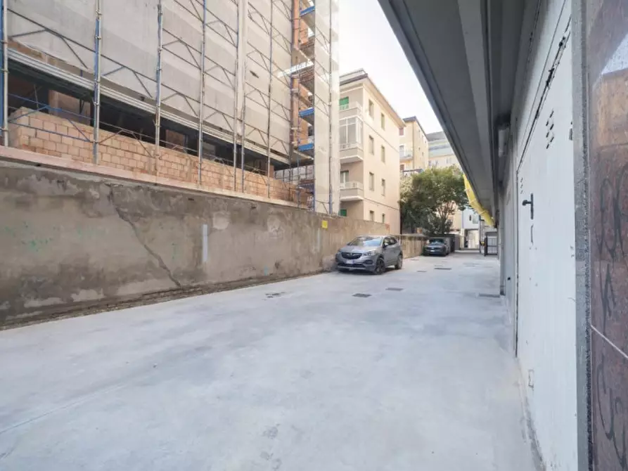 Immagine 26 di Appartamento in vendita  in Via L'Aquila a Pescara