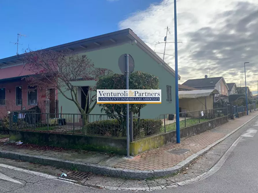 Immagine 10 di Villetta a schiera in vendita  in Via Undicesima a Brescia