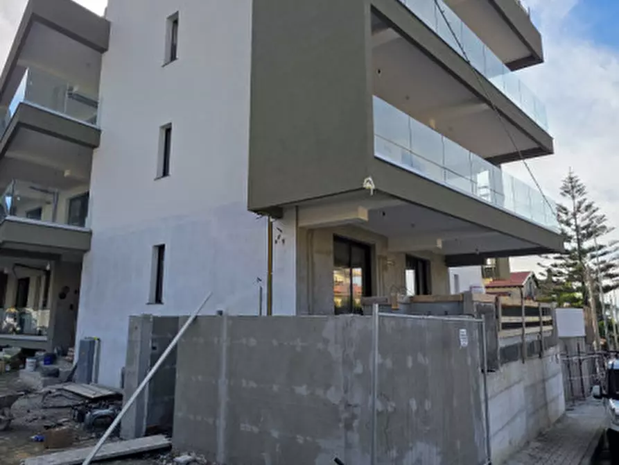 Immagine 4 di Appartamento in vendita  in Via delle Magnolie a Milazzo