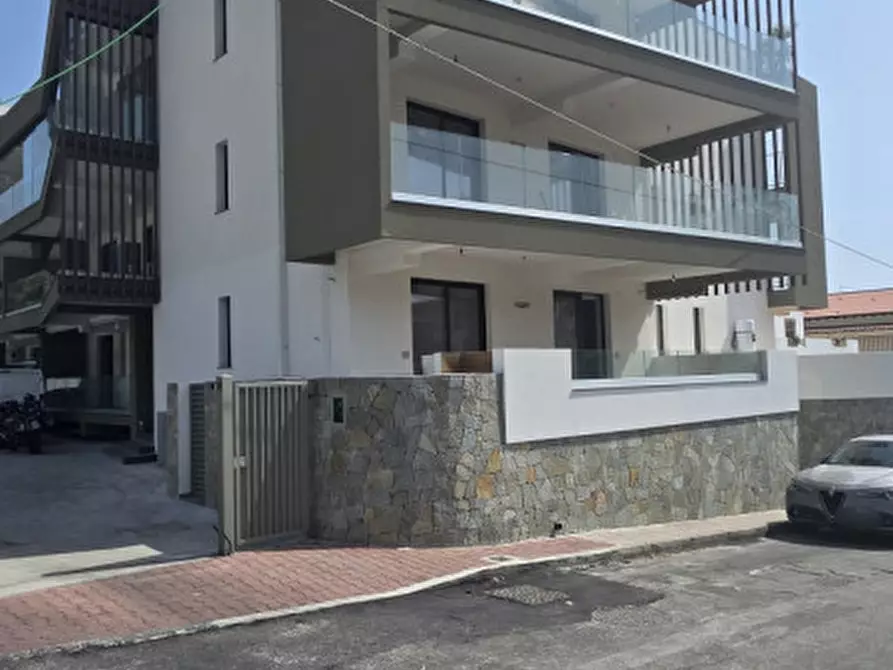 Immagine 13 di Appartamento in vendita  in Via delle Magnolie a Milazzo