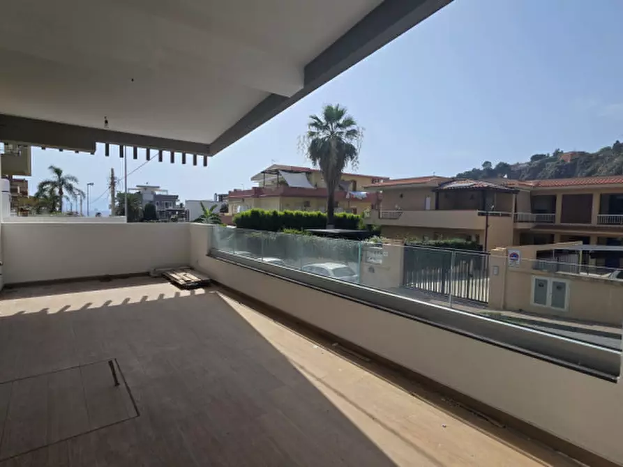 Immagine 21 di Appartamento in vendita  in Via delle Magnolie a Milazzo