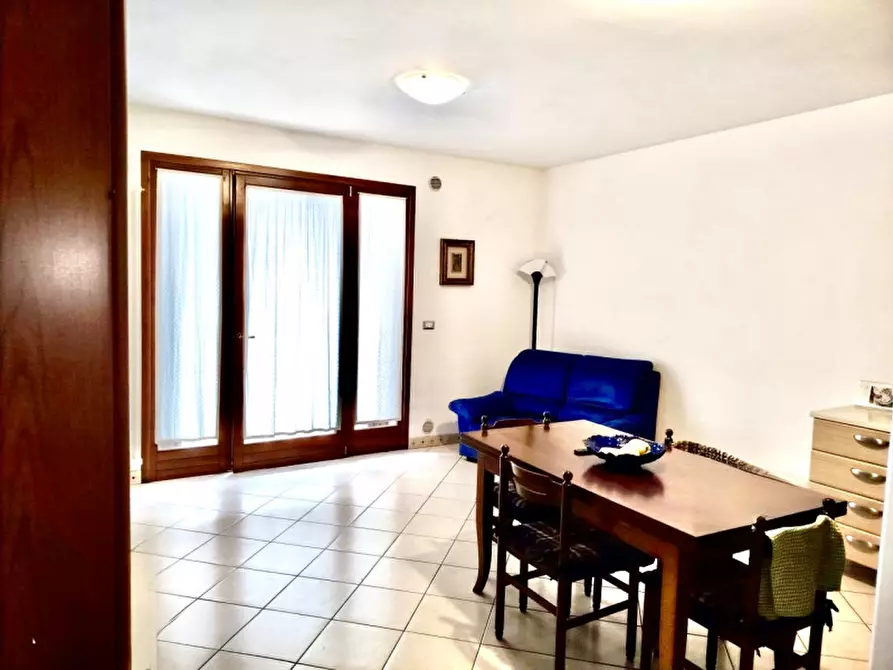 Immagine 8 di Appartamento in vendita  in Via Papa Luciani a Morgano