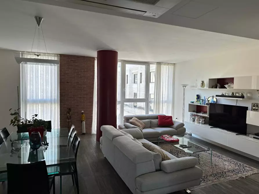 Immagine 2 di Appartamento in vendita  in Piazza dell'Insurrezione 28 Aprile 1945 a Padova