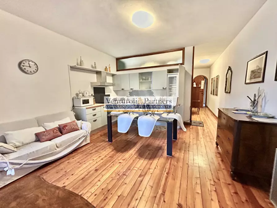 Immagine 6 di Appartamento in vendita  in Via Tavine a Salò