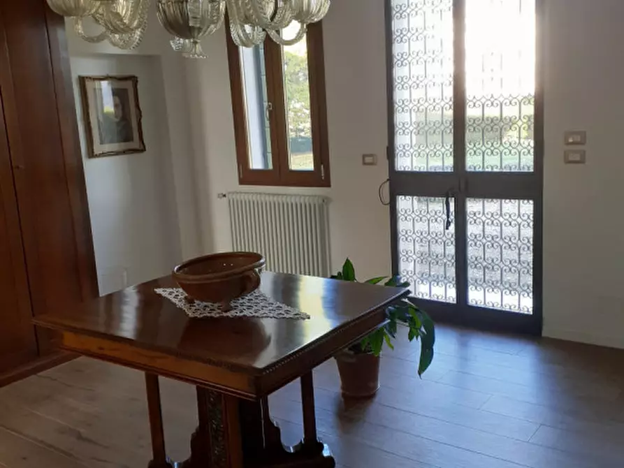 Immagine 9 di Villa in vendita  in Mira a Mira