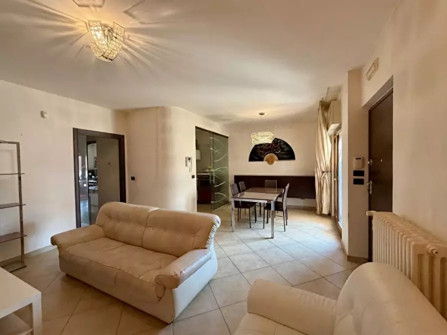 Immagine 2 di Appartamento in vendita  in via ignazio silone a Bitritto