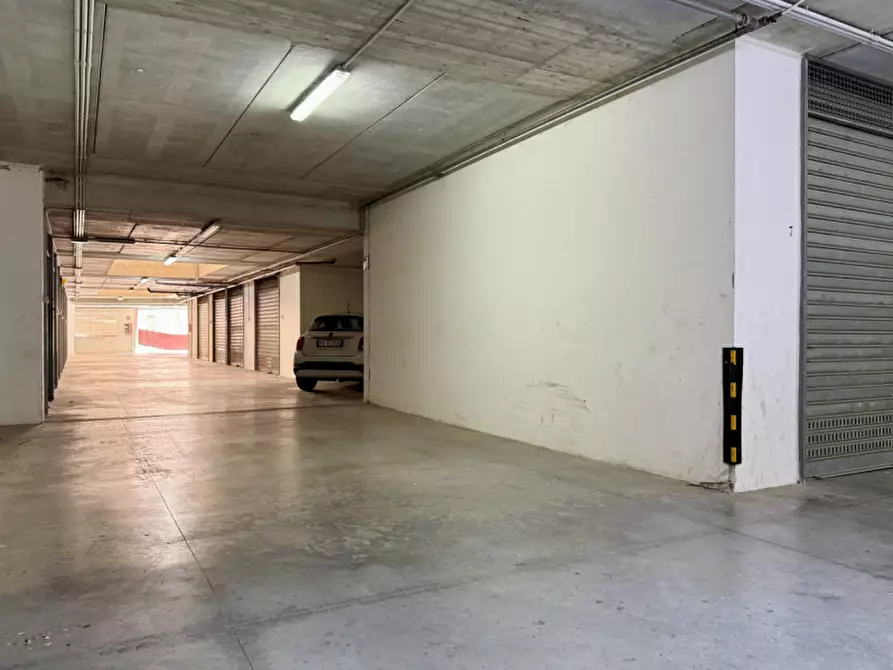 Immagine 22 di Appartamento in vendita  in via ignazio silone a Bitritto