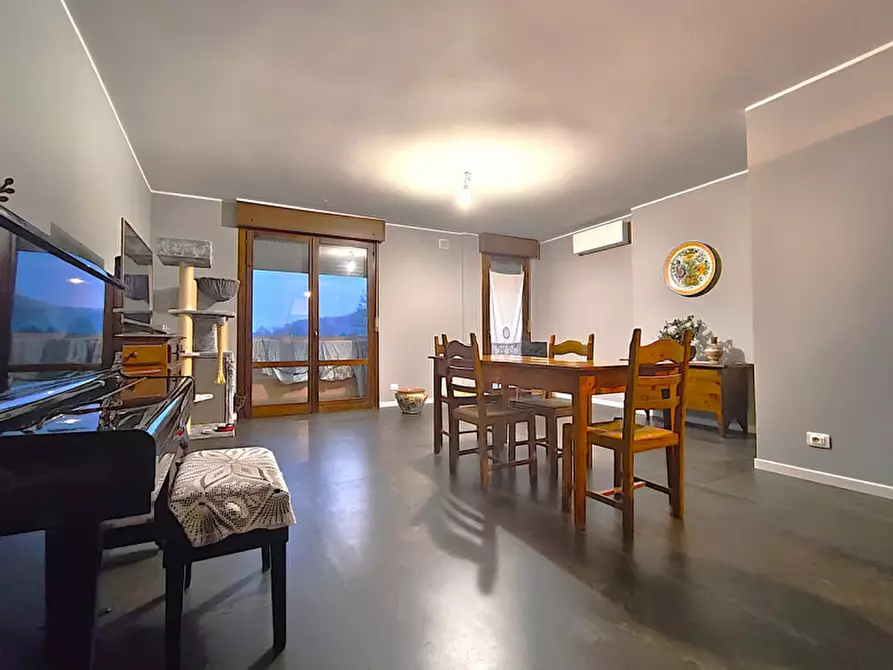 Immagine 3 di Appartamento in vendita  in Via Fogazzaro a Teolo