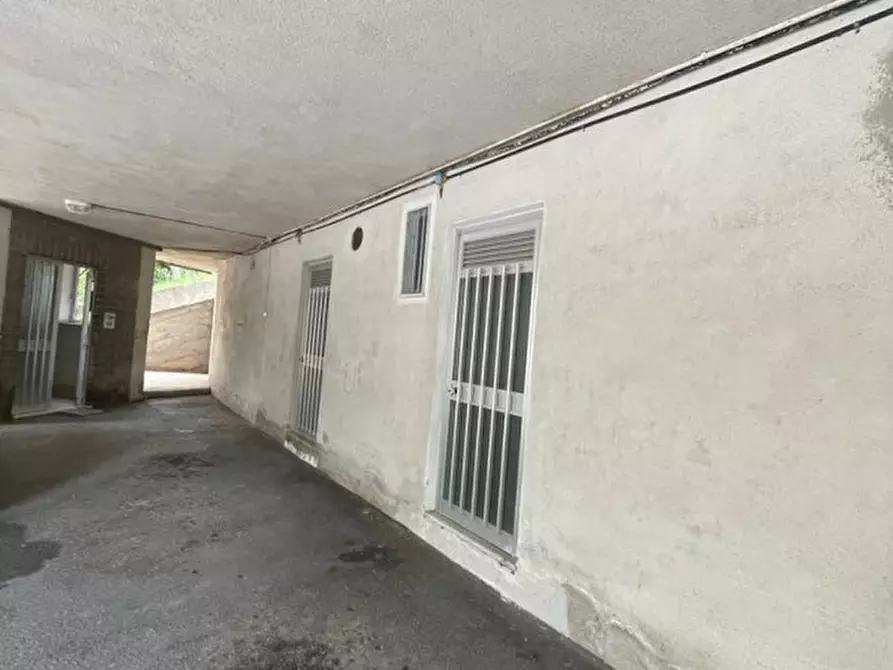 Immagine 24 di Appartamento in affitto  a Moliterno